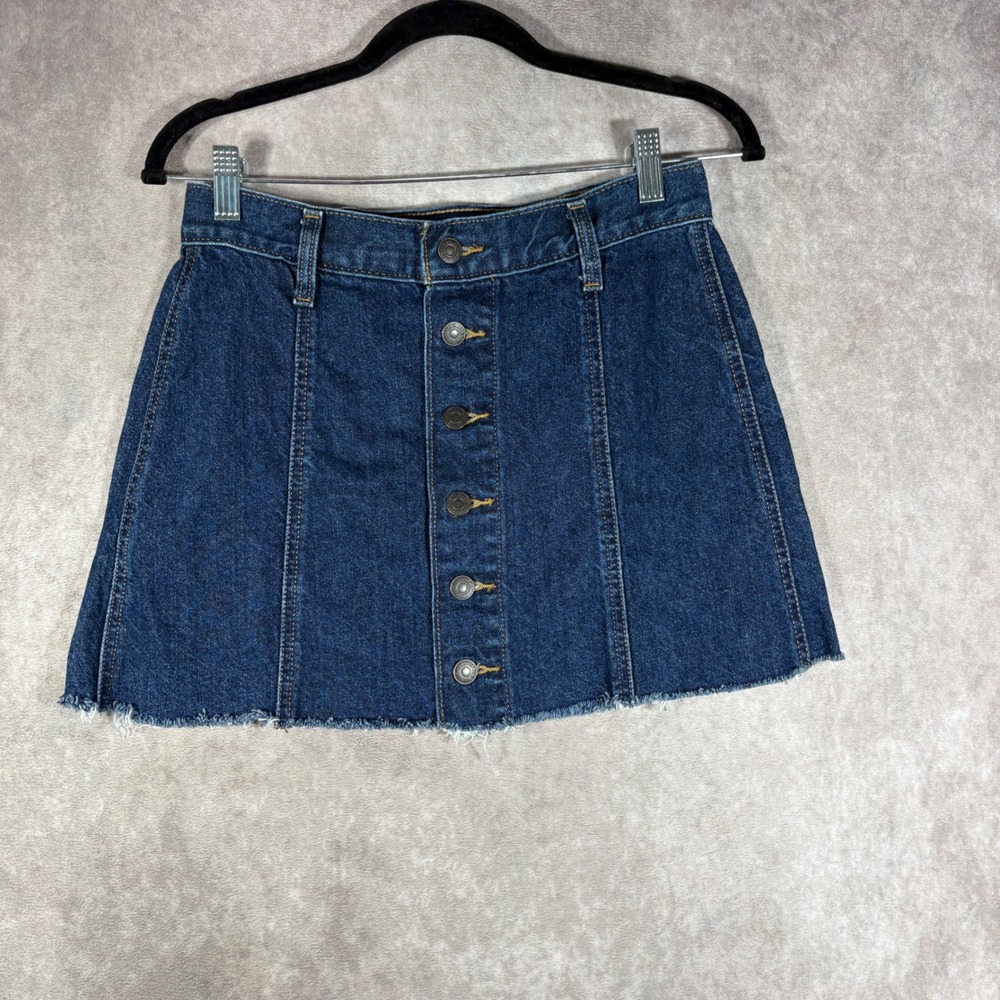 Levi's Denim Skirt Womens 27 Blue Button Front Mini Raw Hem Western Cowgirl y2k